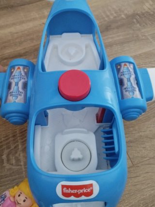Avión Fisher Price con figuras