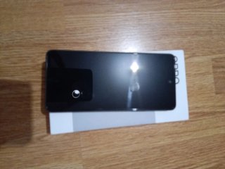 OPPO A5 Pro 5G Caja