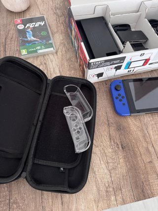 Nintendo Switch completa + FIFA