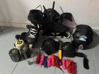 Patines Profesionales Talla 42 + Accesorios