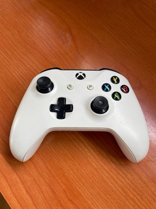 Xbox One S Bianca