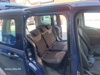 Ford E-Tourneo Courier 2018