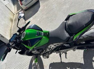 Kawasaki Z800 Negra y Verde