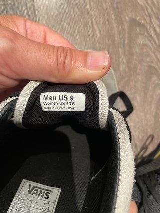 Zapatillas Vans Grises y Blancas