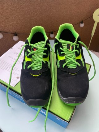 Zapatos seguridad Atlas negros/verdes poco uso