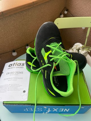 Zapatos seguridad Atlas negros/verdes poco uso