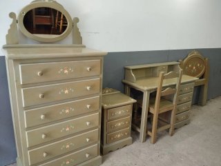 Conjunto Muebles Dormitorio Pintado a Mano