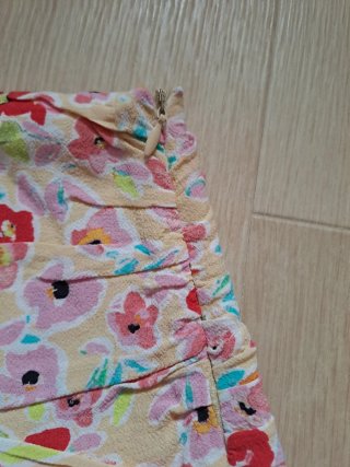 Falda corta floral
