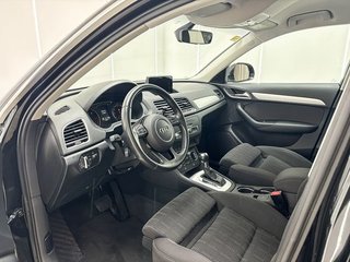 Audi Q3   Attraction 2.0 TDI 110kW 150CV