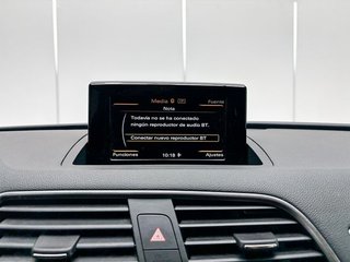 Audi Q3   Attraction 2.0 TDI 110kW 150CV
