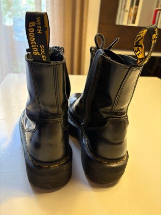 Botas Dr. Martens Negras Plataforma