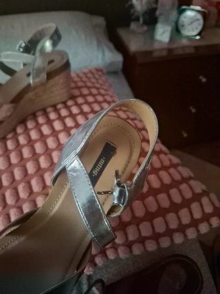 Sandalias cuña esparto plateadas