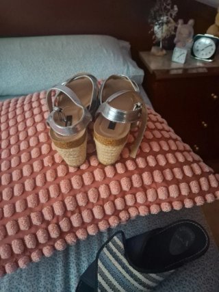 Sandalias cuña esparto plateadas