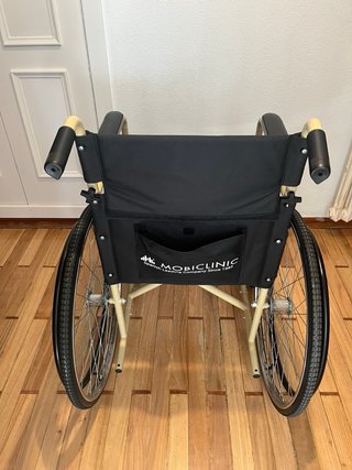 Silla de ruedas Mobiclinic