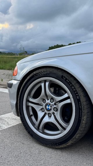 BMW Serie 3 328i E46