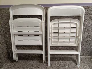2 Sillas Plegables Blancas de Plástico