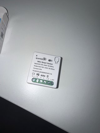 Mini Interruptor Inteligente WiFi