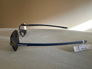 Gafas de sol TAG Heuer azules y plateadas