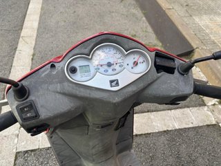 Honda DYLAN 125cc Versión 2000