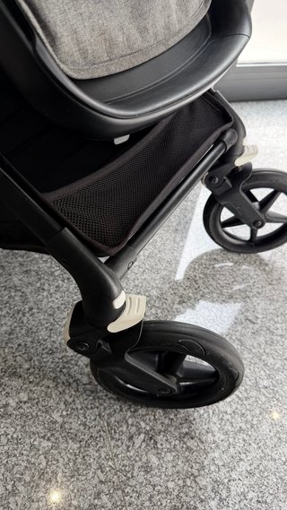 Bugaboo Fox 2 con accesorios