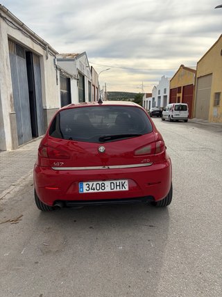 Alfa Romeo 147 2004