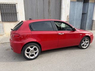 Alfa Romeo 147 2004
