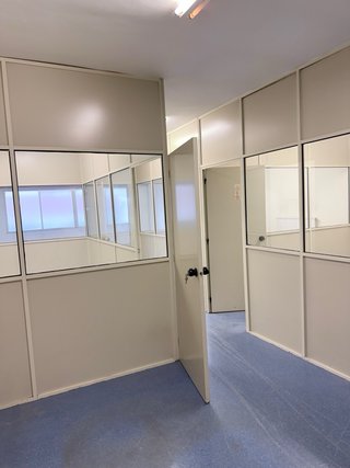 Biombos separadores de oficina