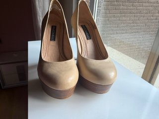 Zapatos de salón Martinelli Talla 35 Beige