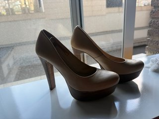 Zapatos de salón Martinelli Talla 35 Beige