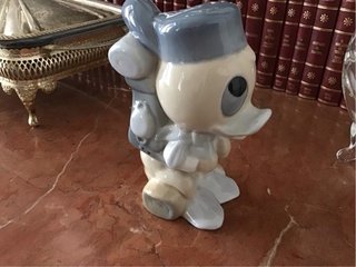 Figura de porcelana Tengra