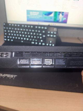 Consola PS4 Slim 1TB Negra +2 mandos y juegos