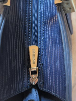 Bolso Monnari azul noche elegante