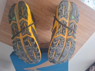 Brooks Cascadia 17 Zapatillas Trail Running Gris/A