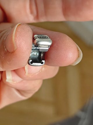 Clip Pandora Plata