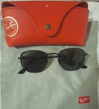 Occhiali da sole Ray-Ban neri/rossi