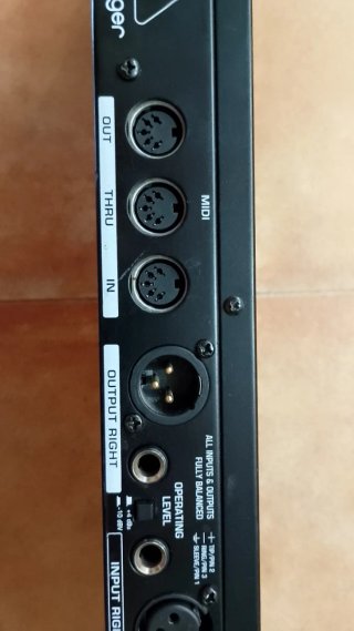 Behringer Feedback Destroyer Pro FBQ2496