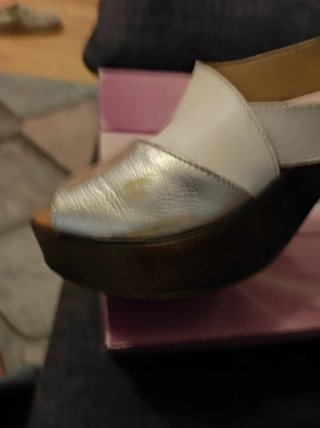 Sandalias Noelm Plataforma Blancas y Plateadas