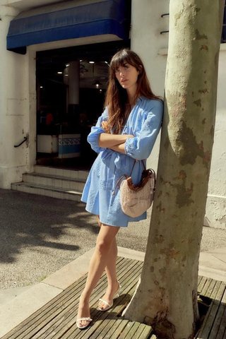 Vestido corto bordado Zara Talla M