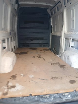 Furgoneta  volkswagen crafter 2014
