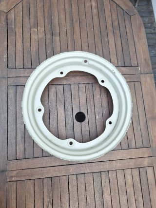 Llanta estrella Renault 4-4 Clásico