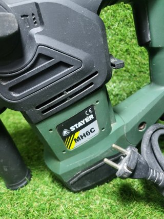 Taladro demoledor STAYER MH6C