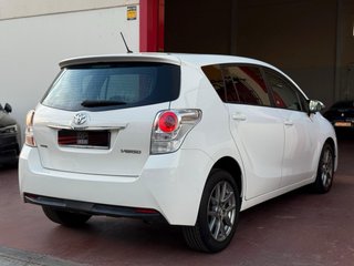 Toyota Verso 2013
