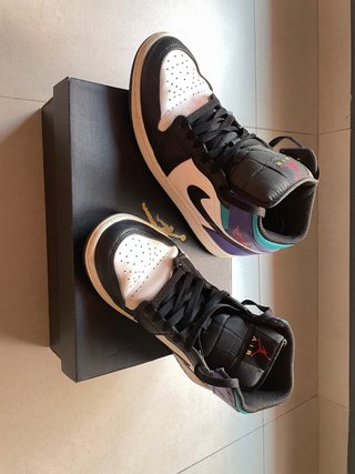 Nike Air Jordan 1 Mid