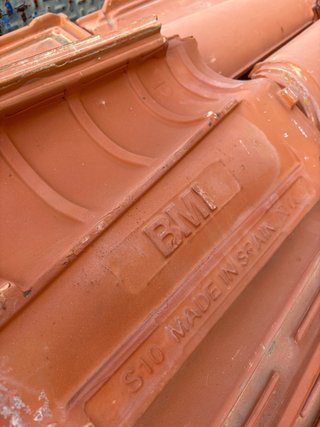 Tejas Toledanas de cerámica marca BMI