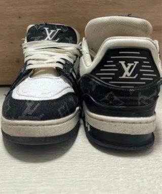 Zapatillas Louis Vuitton Blancas y Negras