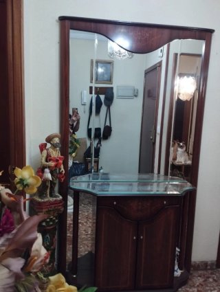 Entradita de madera con cristal