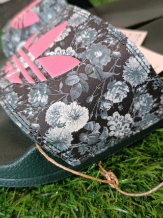 Chanclas Adidas Talla 38 Flores Rosas