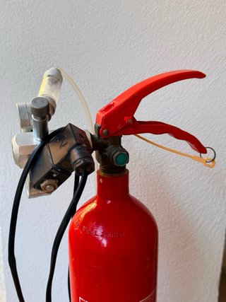 Manómetro con regulador y extintor CO2 acuario
