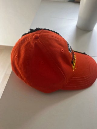Gorra Martine Rose Naranja y Negra