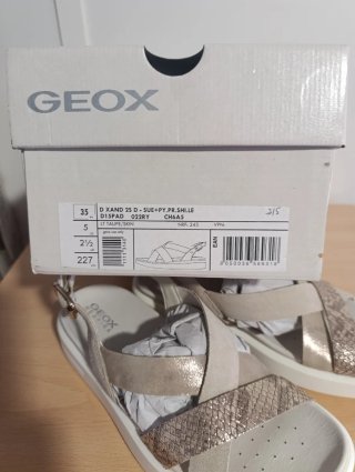 Sandalias Geox Mujer Talla 35 Beige/Oro Nuevas
